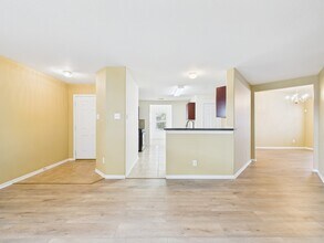 Building Photo - 5039 Ivy Fair Way