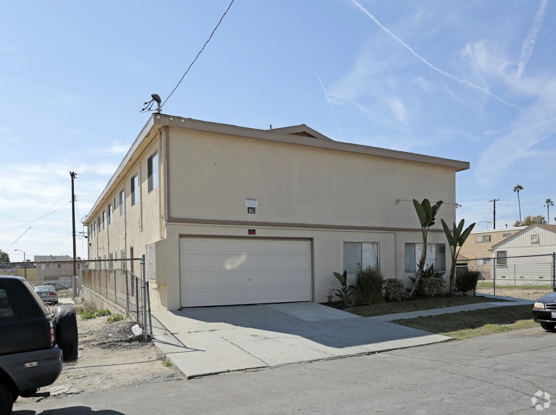 Foto del edificio - 2613 Linden Ave