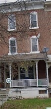 Building Photo - 425 Liberty St