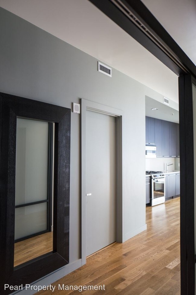Foto del edificio - 949 NW Overton St