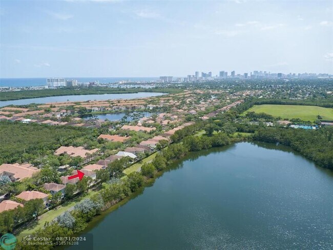 Foto del edificio - 1910 Sweetbay Way