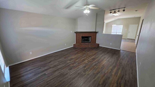 Foto del edificio - 6553 92nd St