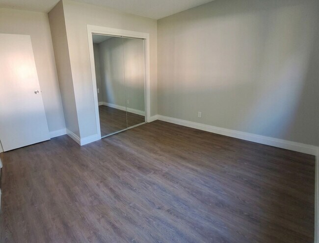 Photo du bâtiment - Cambridge Heights Apartments