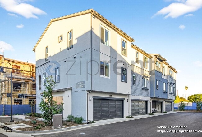 Building Photo - 836 Lexi Ln