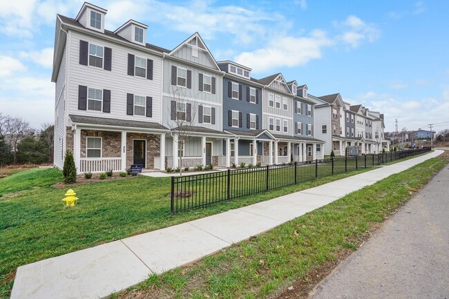 Photo - 464 Blair Rd House