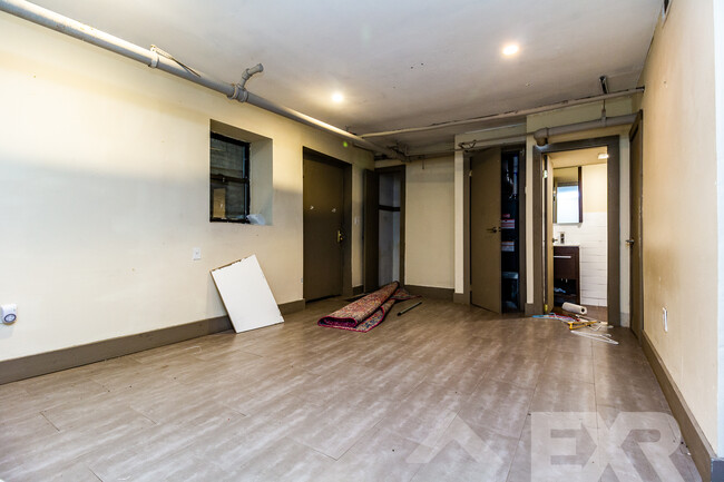 Building Photo - 705 St Marks Ave
