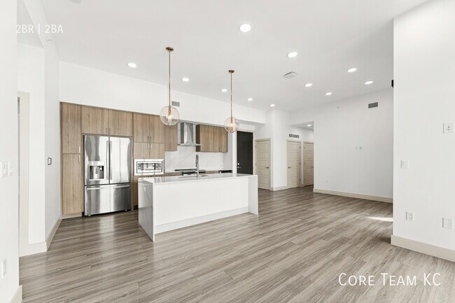 Foto del edificio - 215 E 18th Ave