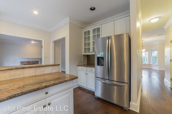 Foto del edificio - 1323 Wildcliff Pkwy NE
