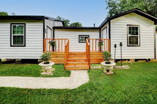 Foto del edificio - 706 Beaumont St