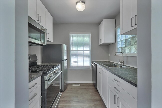 Foto del edificio - 506 Norfolk Ave