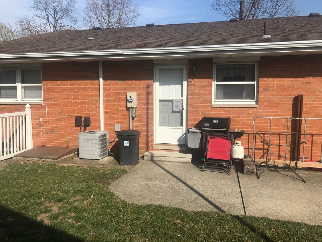 702 N Cory St, Findlay, OH 45840 Townhouse for Rent in Findlay, OH