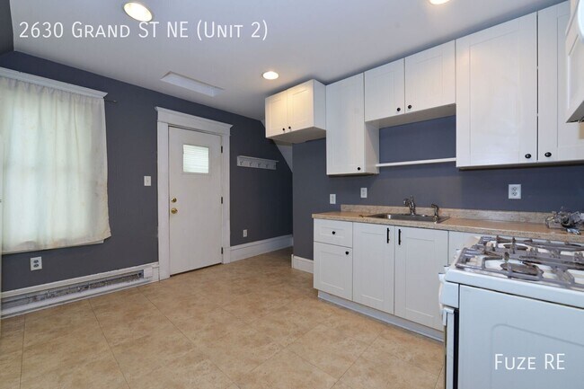 Building Photo - 2630 Grand St NE