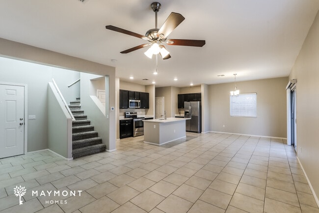 Building Photo - 6531 S Calle Diablo Dr