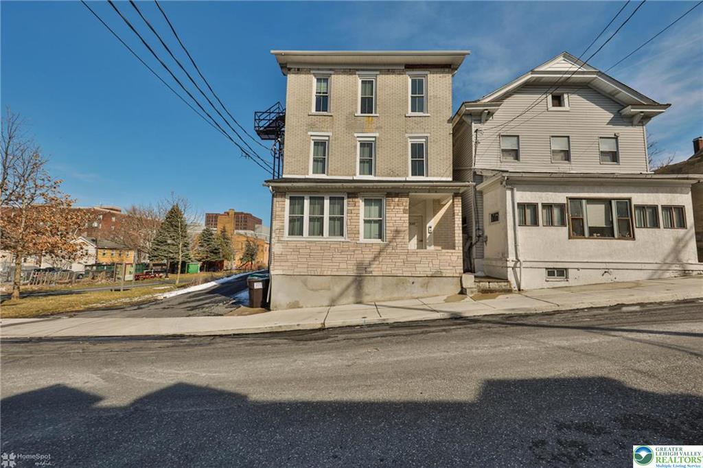 Foto principal - 328 Polk St