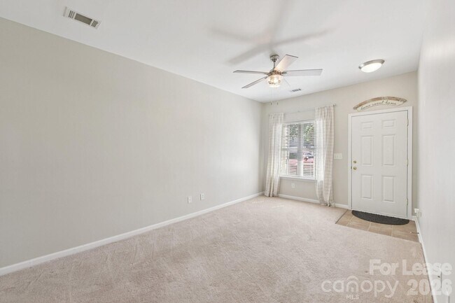 Building Photo - 124 Clydesdale Ct