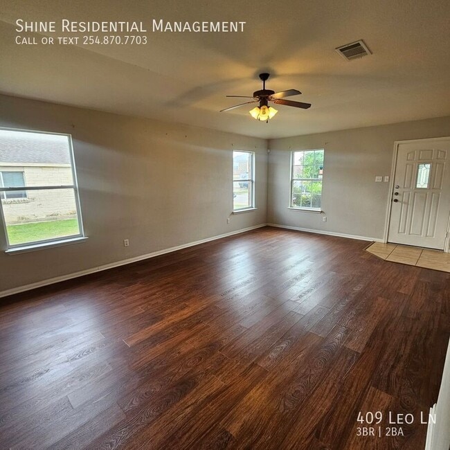Building Photo - 409 Leo Ln