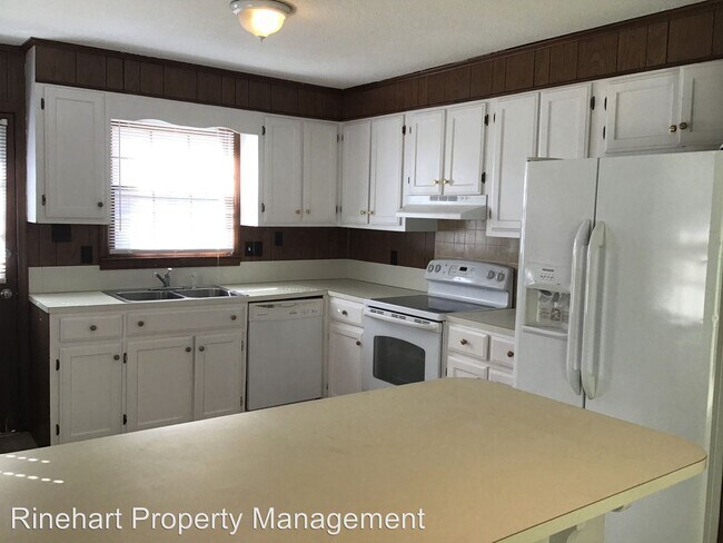 Building Photo - 3 br, 1.5 bath House - 1648 Amber Lane