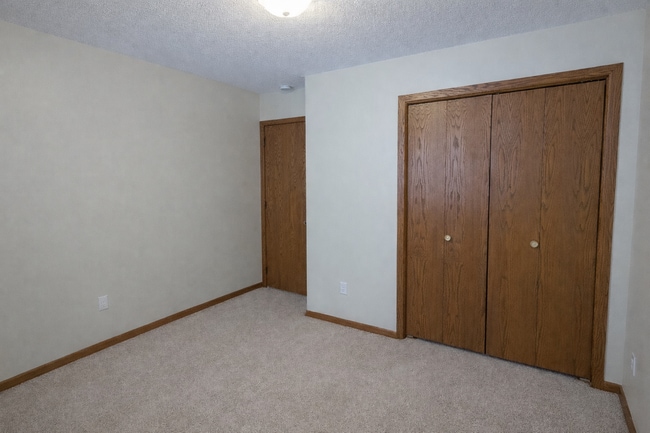 Building Photo - 10563 Martin St NW