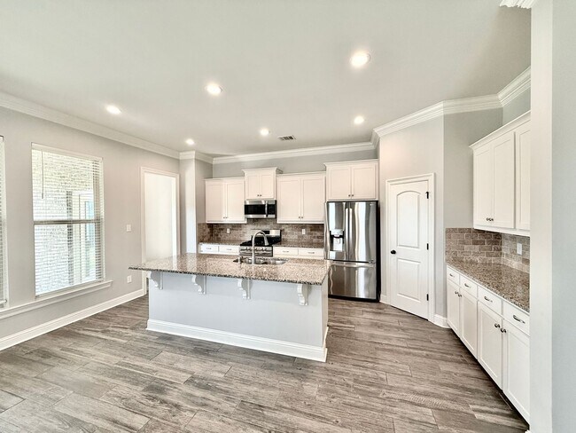 Foto del edificio - Spacious 3BR Corner-Lot Home in Reserve at Conway