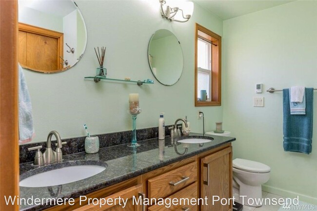Building Photo - 3 br, 2 bath House - 21 Rainier Lane
