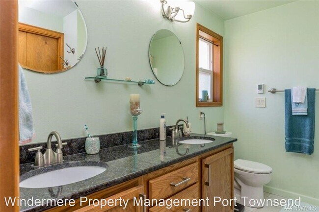 Foto del edificio - 3 br, 2 bath House - 21 Rainier Lane