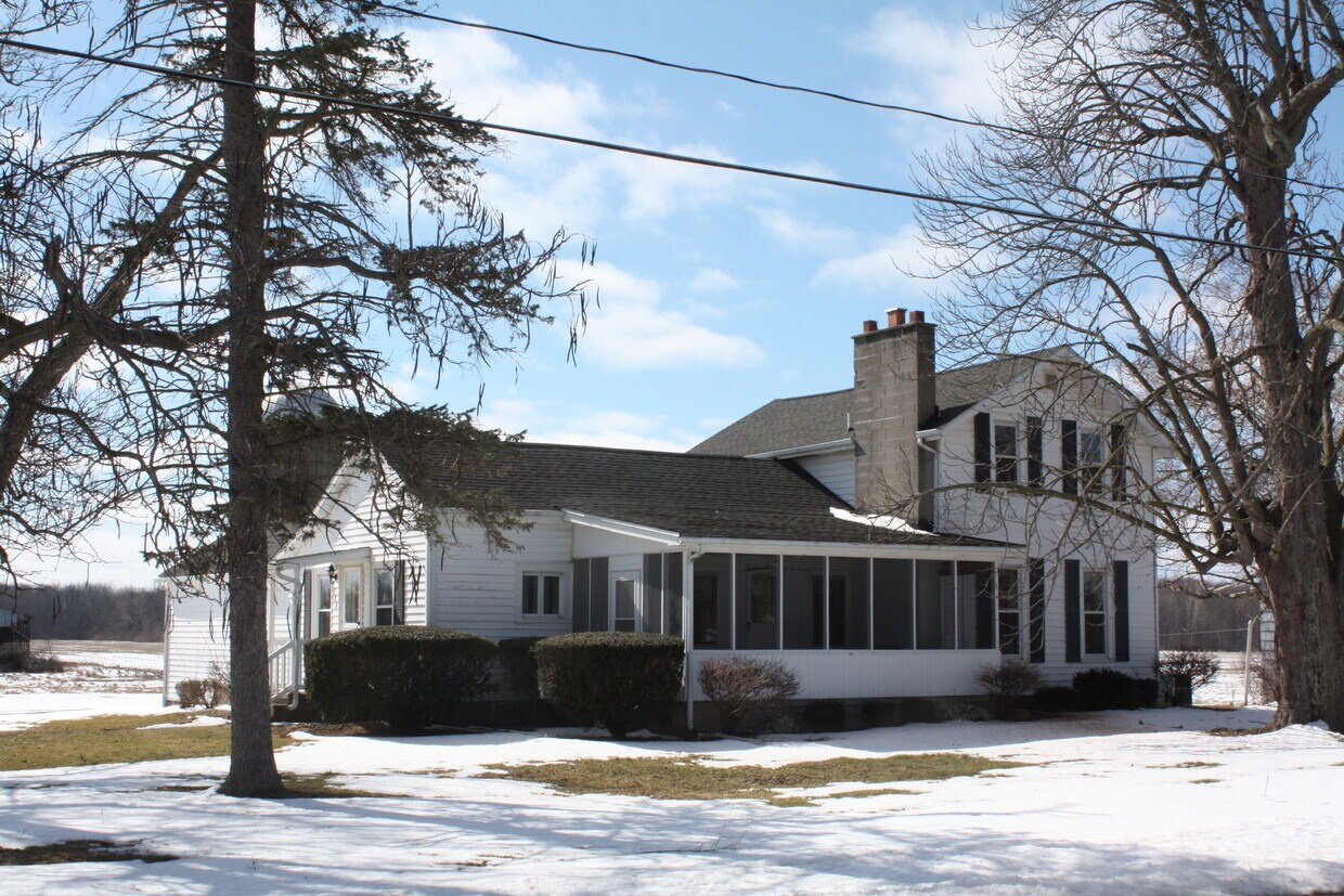 6500 Hatter Rd, Newfane, NY 14108 House Rental in Newfane, NY