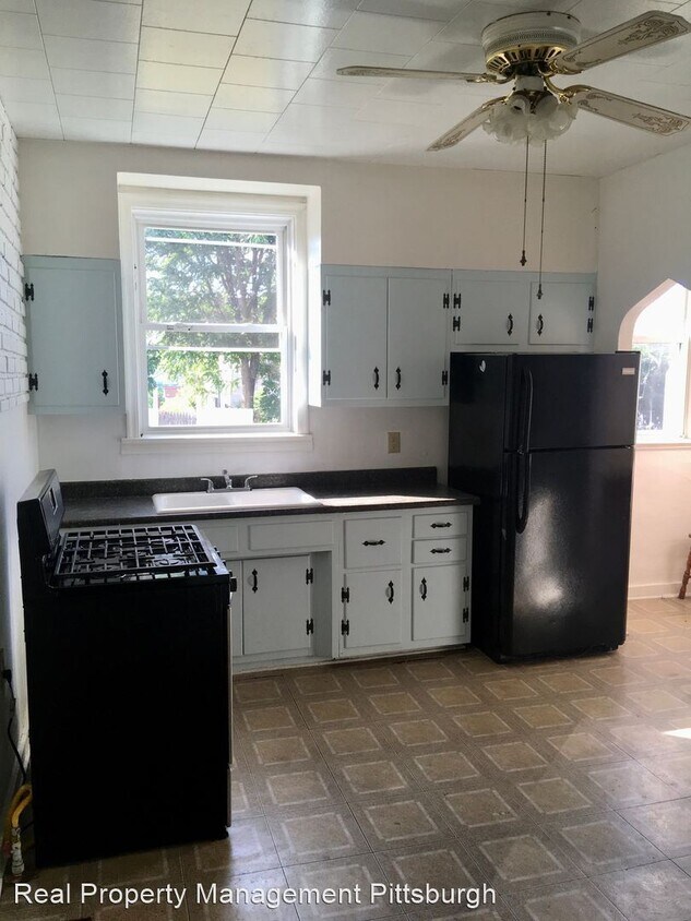 Primary Photo - 2 br, 1.5 bath House - 119 E 17th Ave