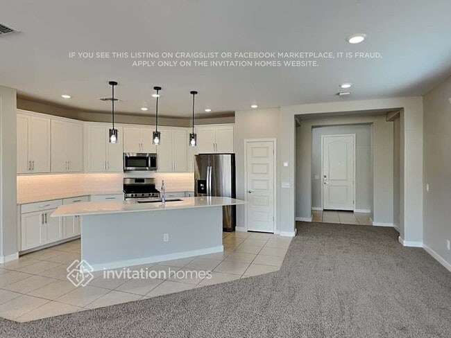 Foto del edificio - 19880 W Monterosa St