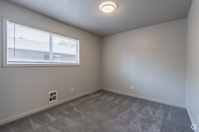 2BR, 1BA - 855SF - Bedroom - Willow Lake Apartments