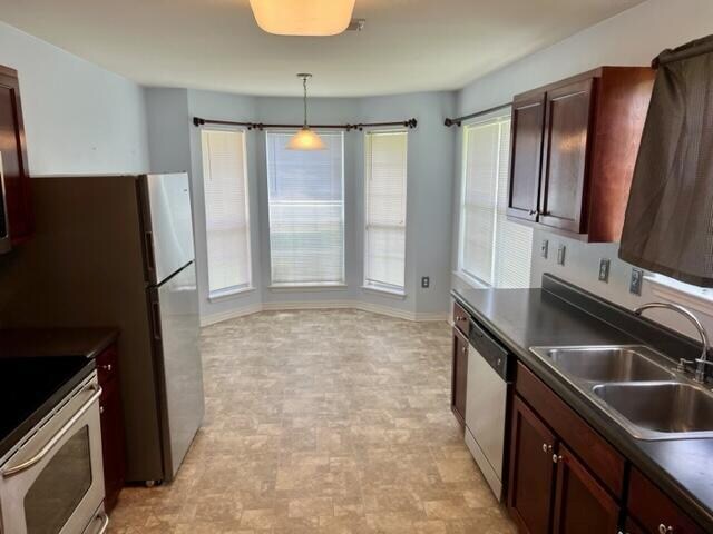 Building Photo - 306 Shield Dr