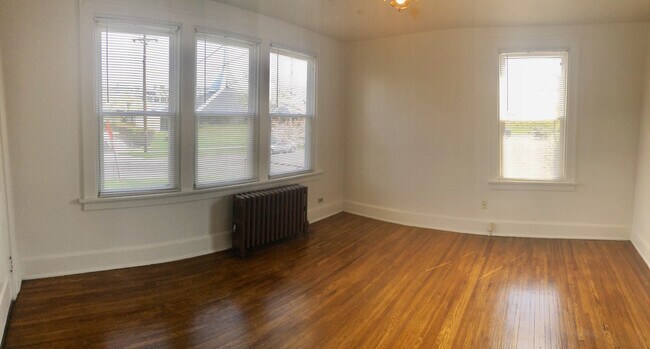 Foto del edificio - 6611 Kennedy