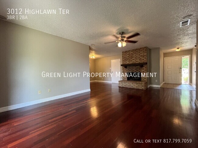 Foto del edificio - 3012 Highlawn Terrace