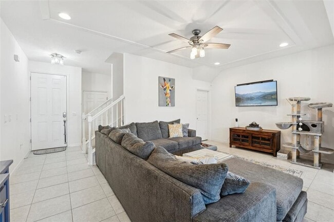 Building Photo - 6324 Camino Dr
