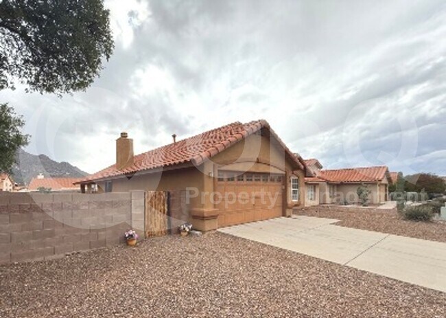 Foto del edificio - 360 E Streams Edge Pl