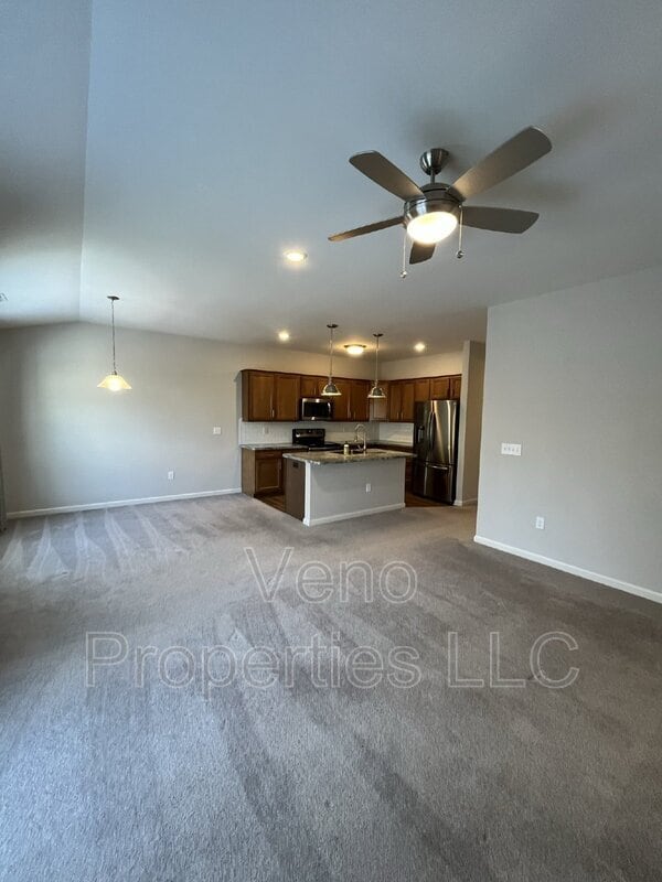 Building Photo - 303 Grayson Pl