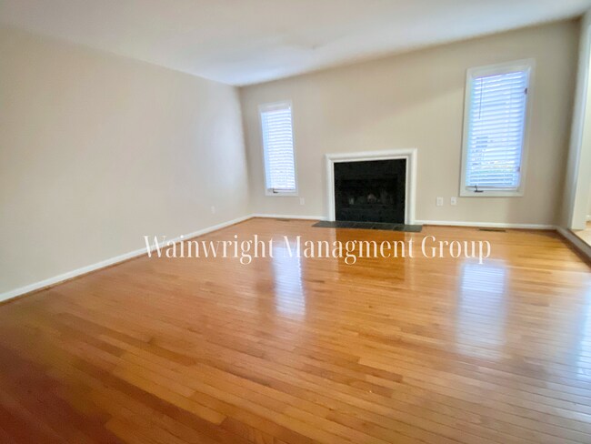 Foto del edificio - Stonehenge Townhouse SW ROCO