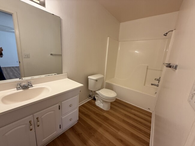 Foto del edificio - 2203 S Bluestone St