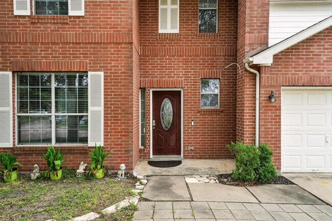 Foto del edificio - 21550 Elm Hurst Ln