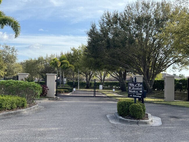 Foto del edificio - 3822 Milflores Dr