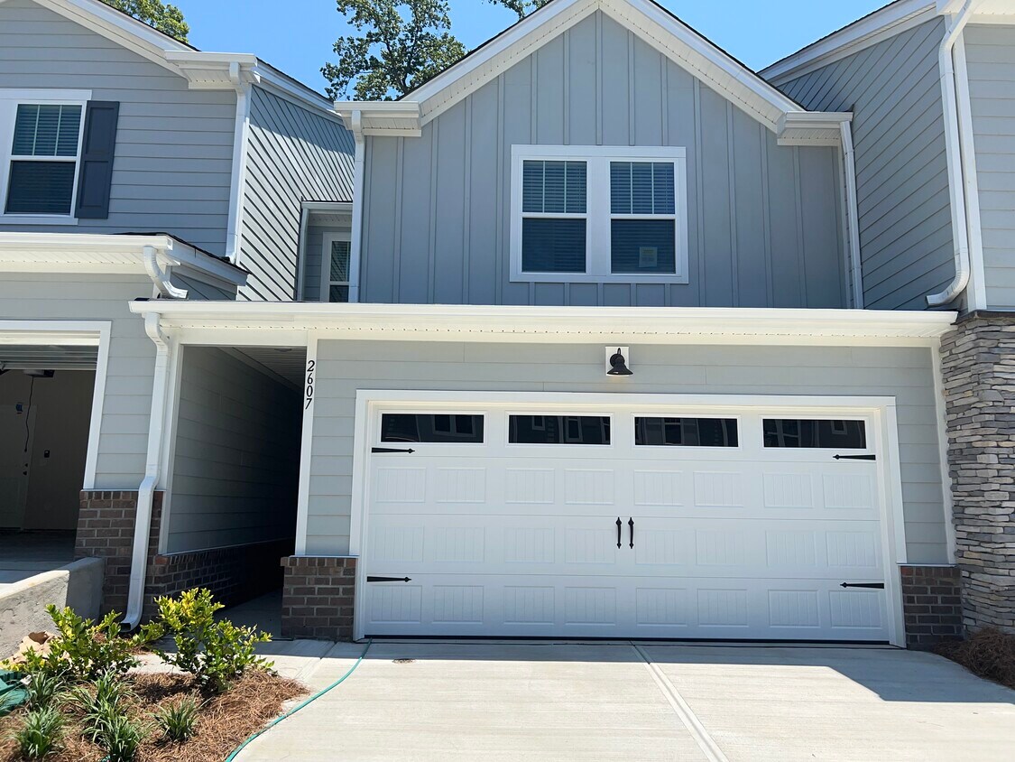 Foto principal - 2607 Greenmarket Dr