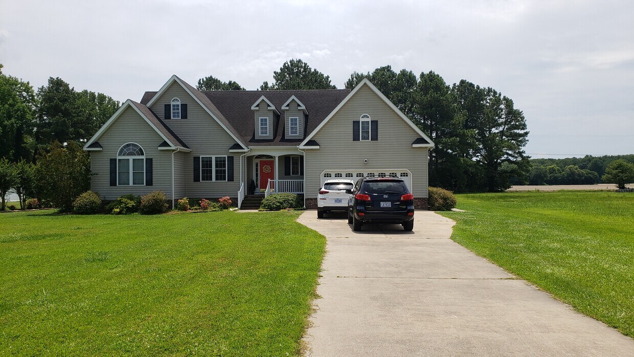 Building Photo - 134 Cottonwood Dr