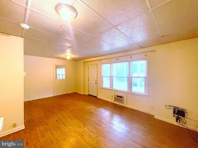 Foto del edificio - 12707 Forest Knolls Pl