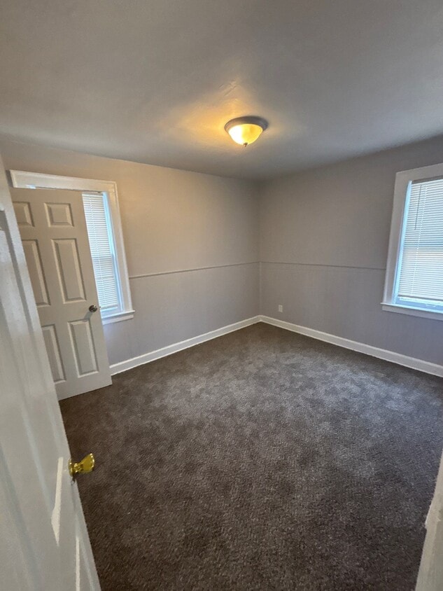 Foto del edificio - 4232 Waverly St