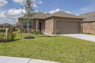 Building Photo - 29626 Woodsons Shore Dr