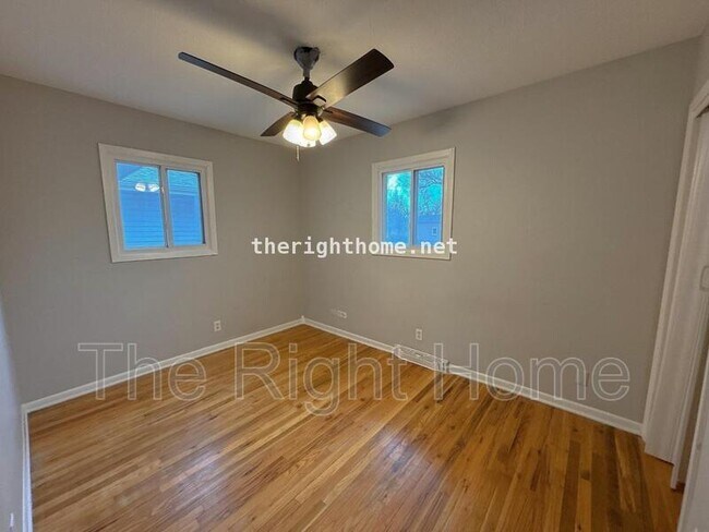 Foto del edificio - 513 Hartman Ave