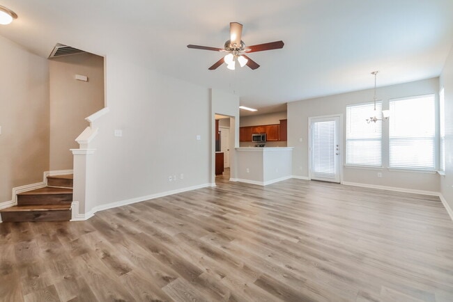 Building Photo - 10345 Nantucket Dr