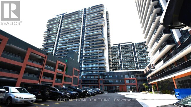 Photo du bâtiment - 2545-2545 Simcoe St N