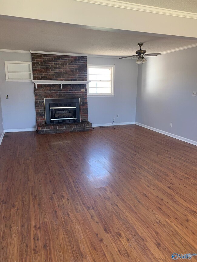 Foto del edificio - 25624 New Bethel Rd