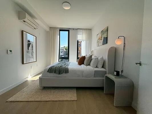 Foto del edificio - 158 Lott St