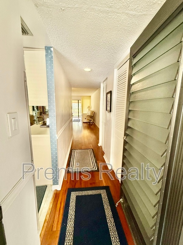 Photo - 2900 Cove Cay Dr Apartment